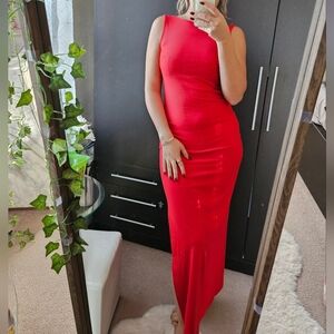 Forever 21 Vibrant Red Slit Maxi Dress